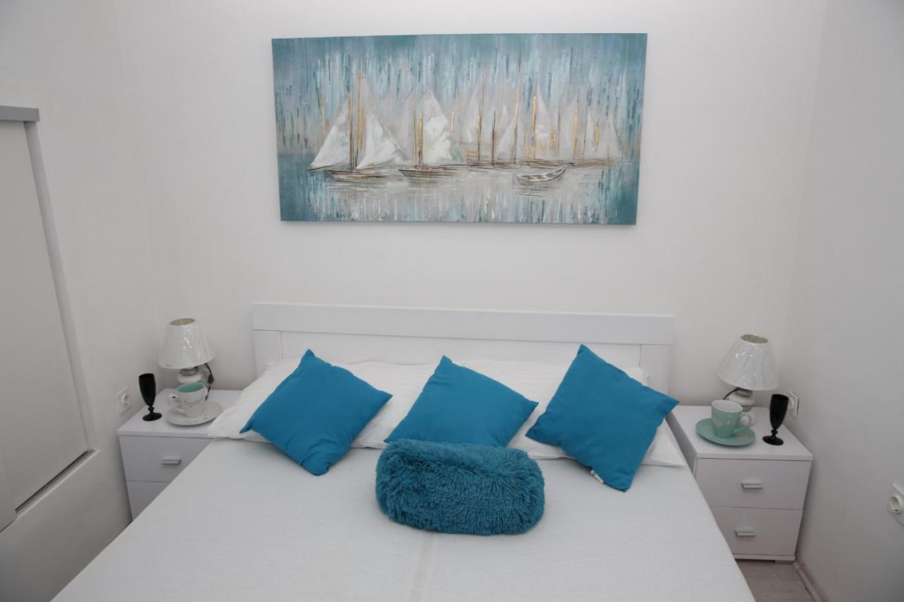 Apartments Stonehouse โวดีเซ ภายนอก รูปภาพ